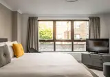 Monarch House Serviced Apartments foto 13