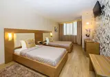 Sky Hotel Tirana foto 5