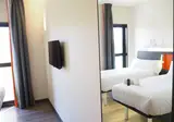 easyHotel Barcelona Fira foto 3