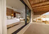 Deos Luxury Suites foto 5