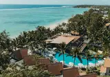 Crystals Beach Resort Belle Mare, a member of Radisson Individuals foto 12