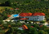 Achilion foto 2