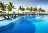 BlueBay Grand Esmeralda foto 1