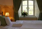 Burghaus en Villa Kronenburg foto 6
