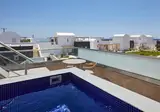 Sea Breeze Santorini Beach Resort, Curio Collection by Hilton foto 7