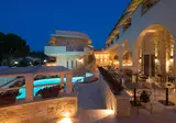 Neikos Mediterraneo Luxury Suites foto 16