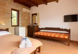 Lalloudes Seaside Accommodation foto 28