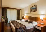 Throne Beach Resort & Spa foto 22