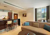 Royal Continental Suites foto 12