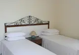 LIV Mackenzie Beach Suites foto 3