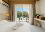 Kamari Plus Hotels foto 17