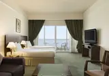 Ramada by Wyndham Beach Hotel Ajman foto 13