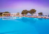 Kamari Plus Beach Resort foto 2