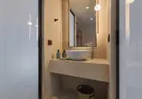 Enorme Epavli Boutique foto 10