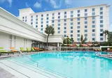 Holiday Inn & Suites Across From Universal Orlando foto 2