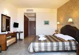 Tesoro Hotel Nikiana foto 4