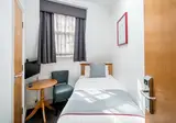 OYO Townhouse New England Victoria foto 5
