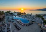 Theo Sunset Bay Hotel foto 1