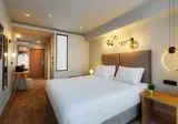 Enorme Epavli Boutique foto 18