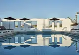 Mr & Mrs White Paros foto 1