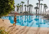 Louis Althea Beach foto 23