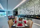 Royal Continental Suites foto 7