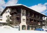 AlpenParks® Chalet & Apartment Alpina Seefeld foto 1