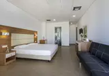 Royal Bay Suites foto 10