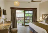 Neptune Village Beach Resort & Spa foto 2