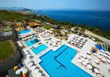 Ramada Hotel & Suites by Wyndham Kusadasi foto 1