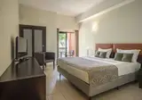 Topazio Vibe Beach Hotel & Appartementen foto 3