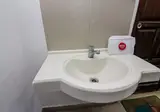 Super OYO 3261 Hotel Ratu foto 1
