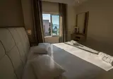 Golden Bay Suites foto 23