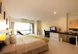 The Lantern Resort Patong foto 17