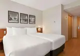 Ramada by Wyndham Valencia Almussafes foto 23