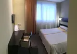 Blu Hotel Pamplona foto 10