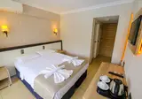 Moni Hotel foto 3