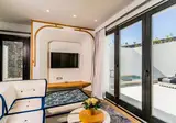 Cresanto Luxury Suites foto 10