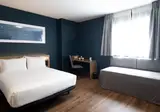 Travelodge Madrid Metropolitano foto 3