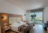 Royal Bay Suites foto 26