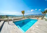 Oleas Luxury Suites foto 2