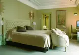 Carlton foto 5
