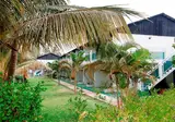 Bungalow Beach Hotel foto 10
