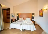 HL Miraflor Suites foto 14