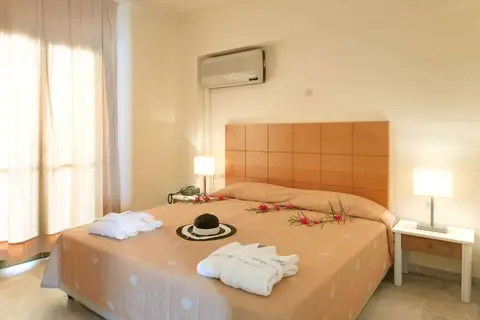 Mare Olympus Appartementen in Agios Nikolaos Municipal Unit, foto 17