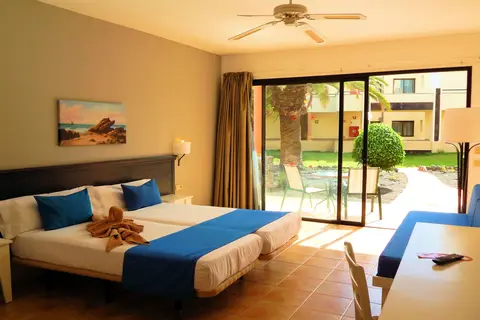 SBH Hotel Royal Mónica in Playa Blanca — foto 2