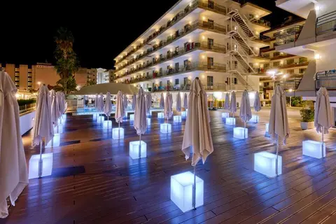 Hotel Alhambra in Santa Susanna — foto 3