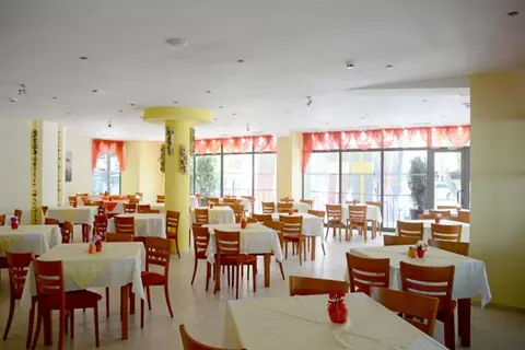 Perunika in СПА център Ривиера Бийч — foto 16