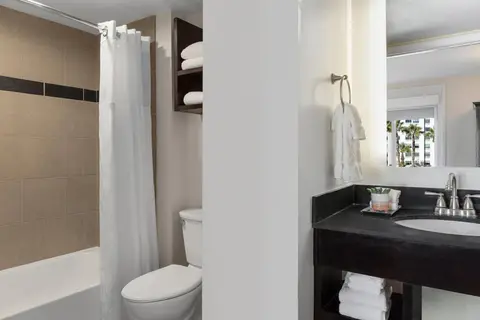 Peacock Suites in Anaheim, foto 29