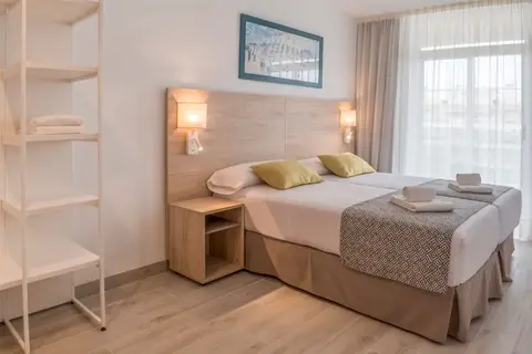 Aparthotel CYE Holiday Centre in Salou — foto 11